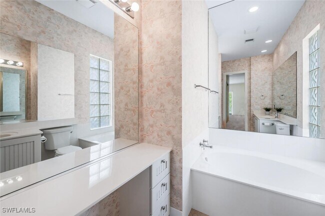 Building Photo - 8511 Alessandria Ct