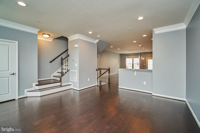 Living Room - 8126 S Channel Dr