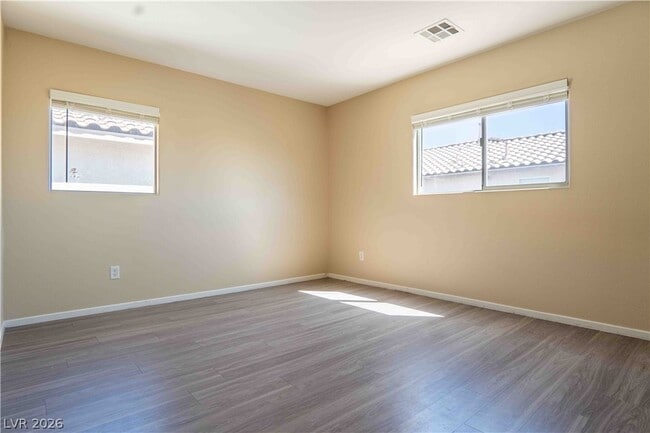 Building Photo - 5558 Rollins St