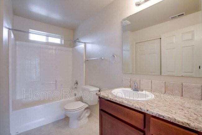 Building Photo - 11057 W Brassy Cove Loop