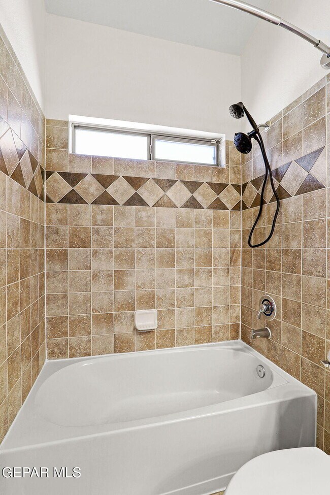 Building Photo - 3141 Fury Point Pl