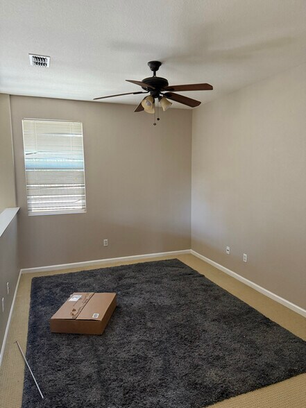 Building Photo - 2320 Bayless Way