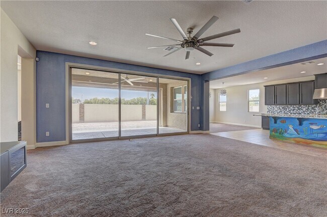 Building Photo - 1025 Bluebird Hill Ave