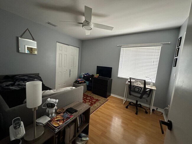 Building Photo - 349 SW 121st Ave