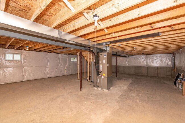 Building Photo - College Hill- New Construction! Stunning 3...