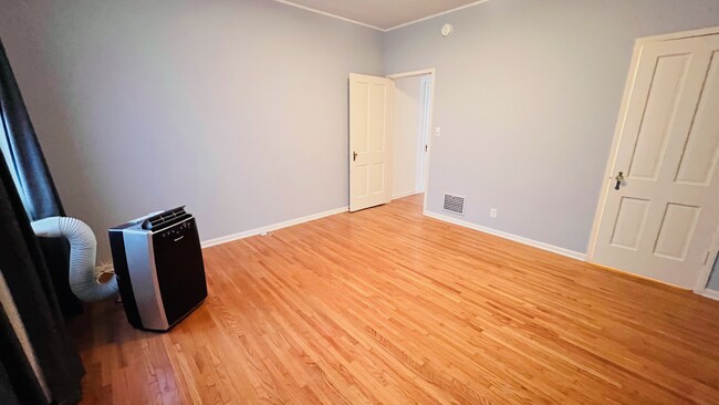 Bedroom with Walk-in Closet - 1064 S Orange Grove Ave