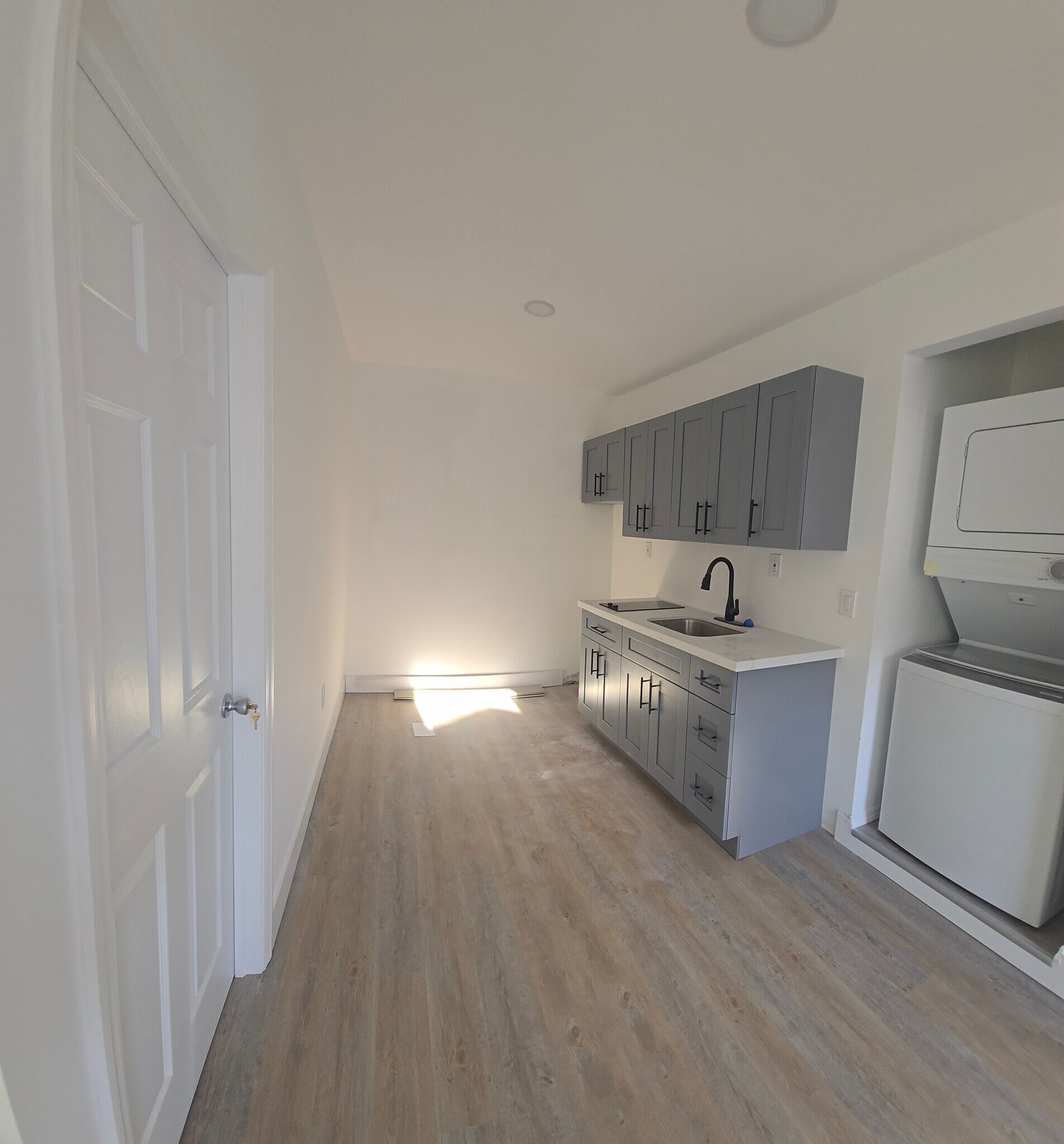 Building Photo - 9610 Johnson St