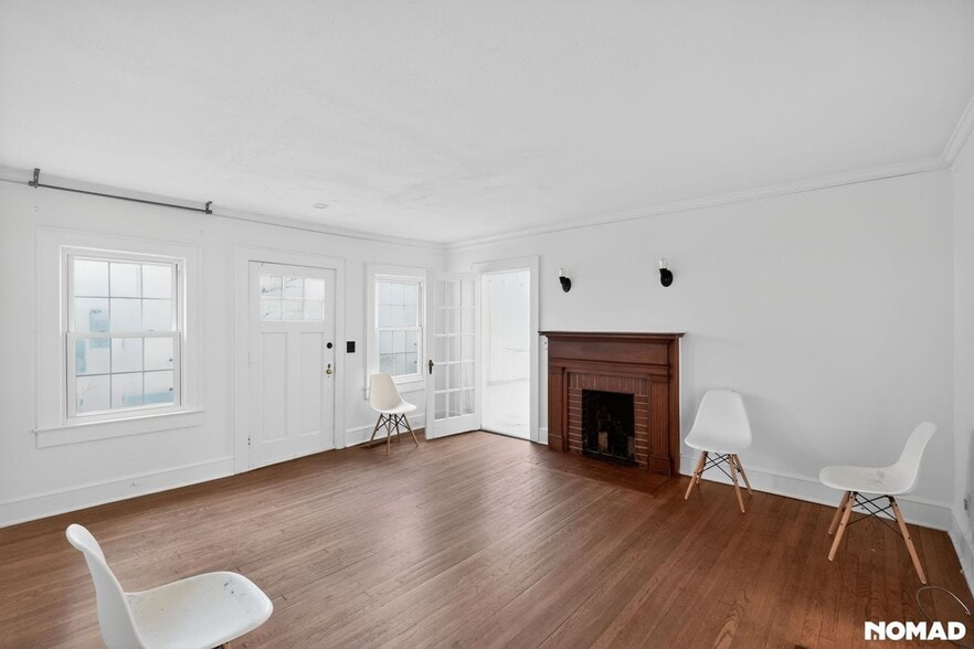 Building Photo - 758 Antone St NW