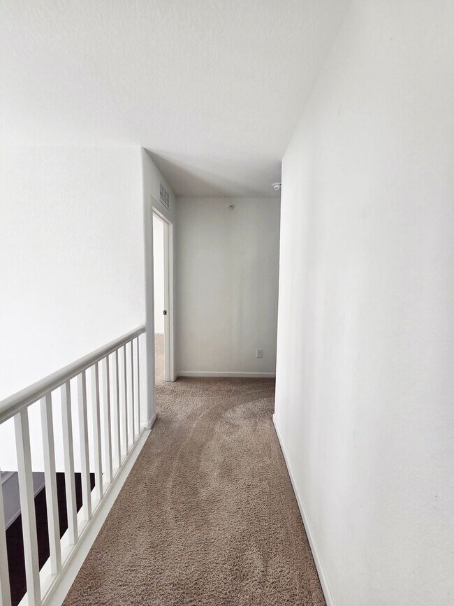 Building Photo - 5435 W 97th Ave