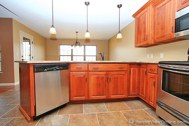 Building Photo - Beautiful Home In Cape