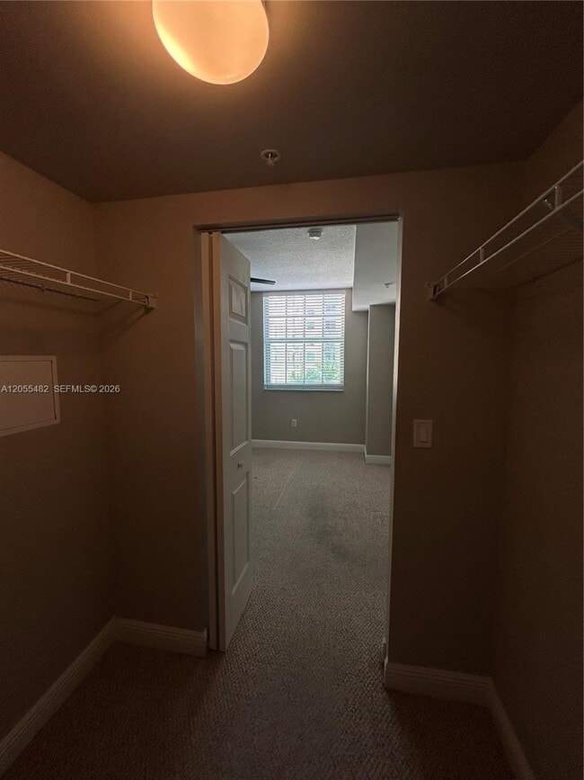 Building Photo - 610 Clematis St