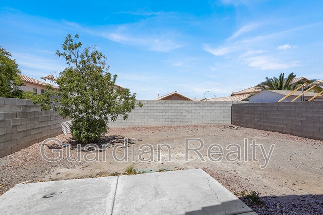 Building Photo - 2022 Peacemaker Rd