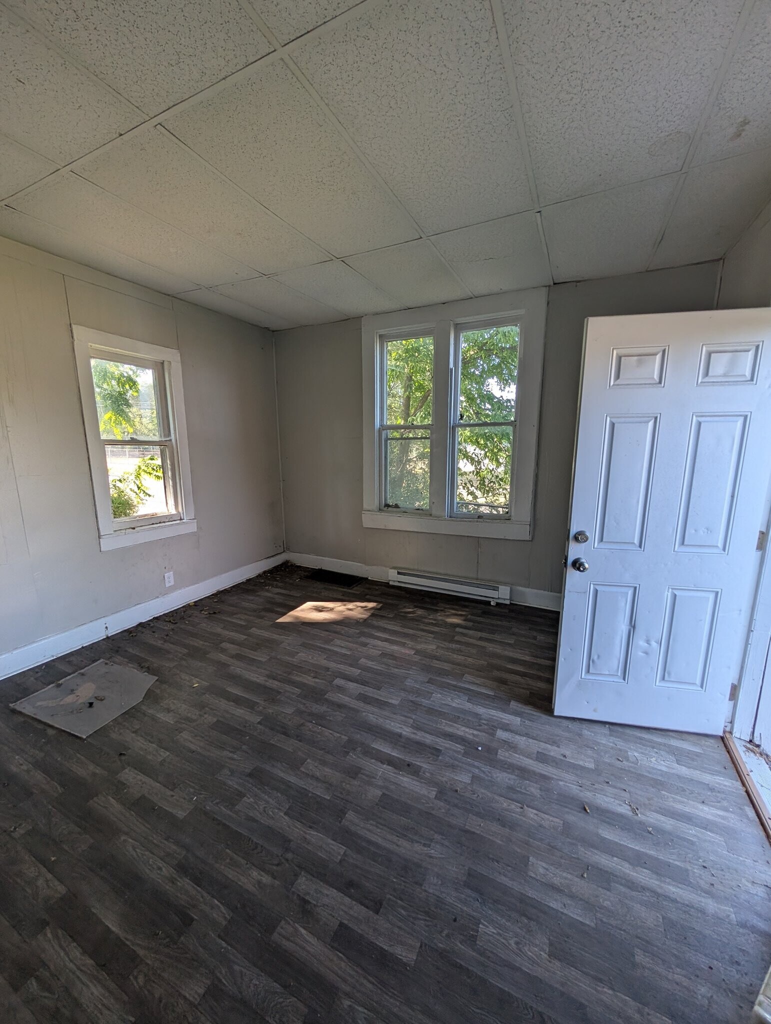 Building Photo - 2710 W Antoinette St