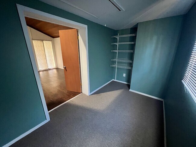 Building Photo - Jenks Schools