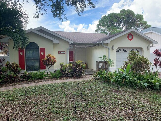 Primary Photo - 3071 Spirea St