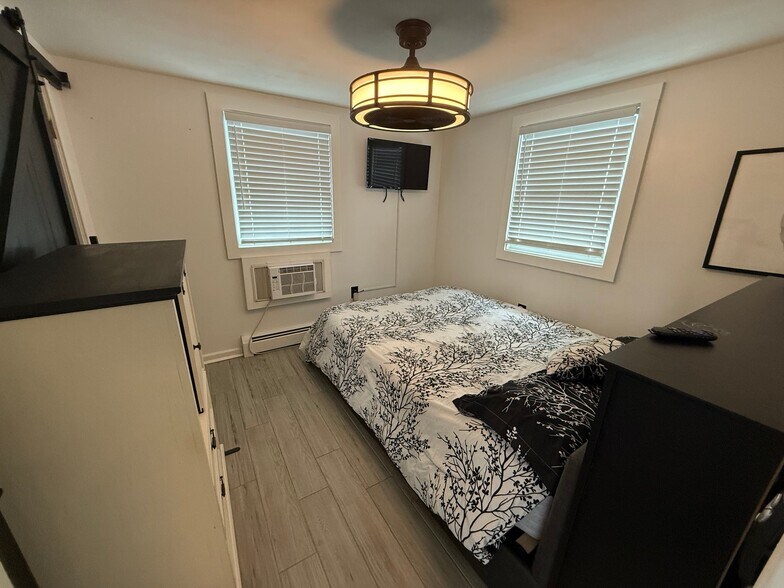 Building Photo - 19 Kentville Terrace