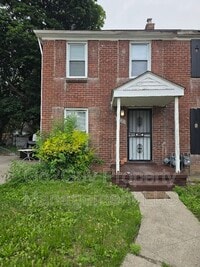 Building Photo - 18472 Meyers Rd