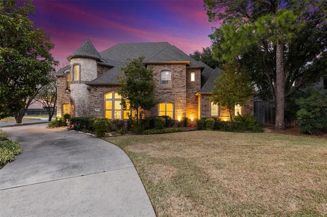 Primary Photo - 6405 Royal Ln