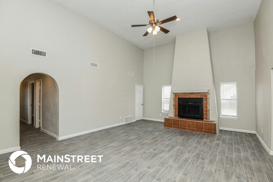 Building Photo - 1146 Harmony Cir