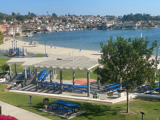 Building Photo - 23411 Via Linda