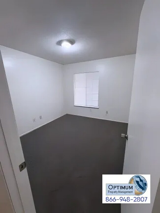 Building Photo - 15459 Chaparrel St.