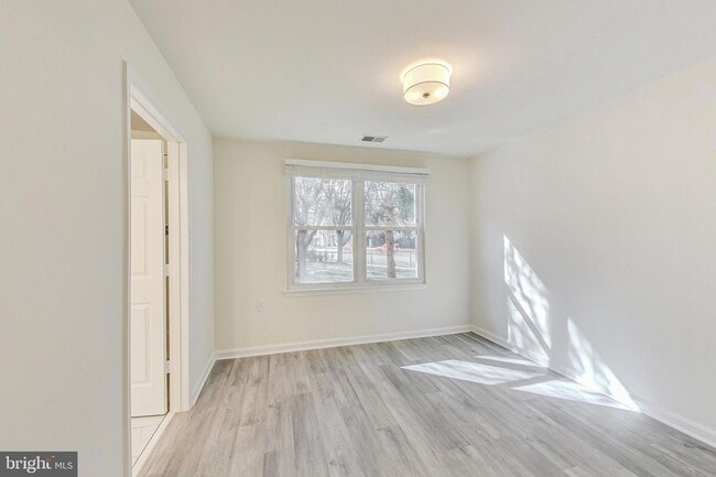 Building Photo - 15300 Diamond Cove Terrace