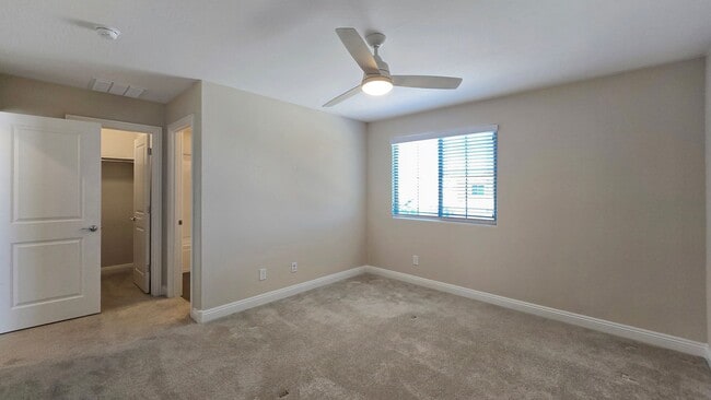 Building Photo - Private Pool in excellent newer neighborhood!