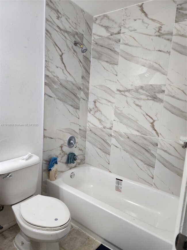 Building Photo - 1174 Lake Terry Dr