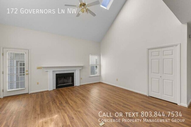 Building Photo - 172 Governors Ln NW