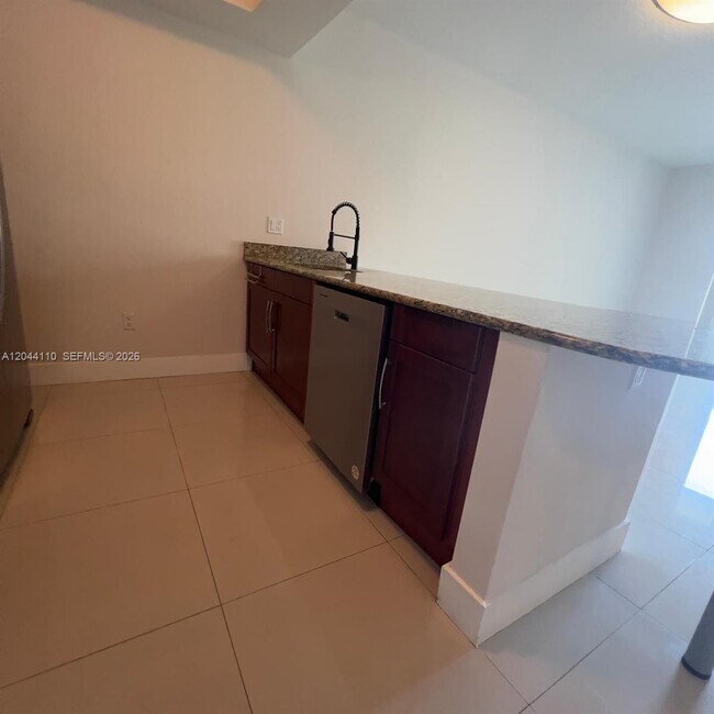 Building Photo - 7280 SW 90th St