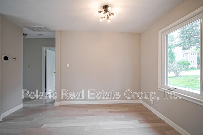 Building Photo - 40 Bailey Ct