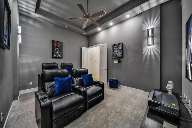 Building Photo - 149 Everest Dr