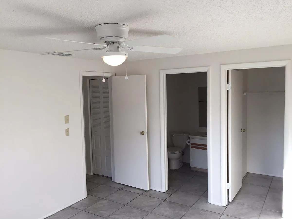 MBR - 127 Camphor Cir