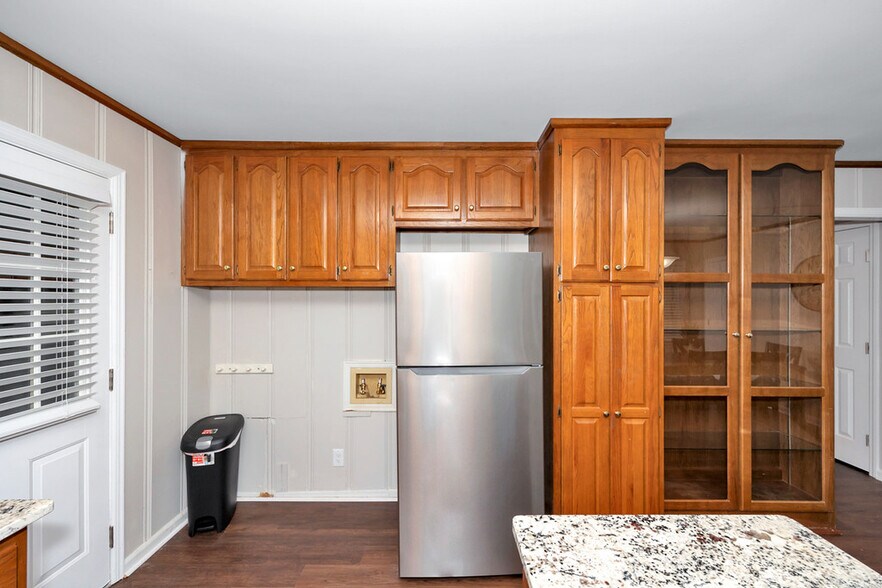 Building Photo - 4206 Holmes Ave NW