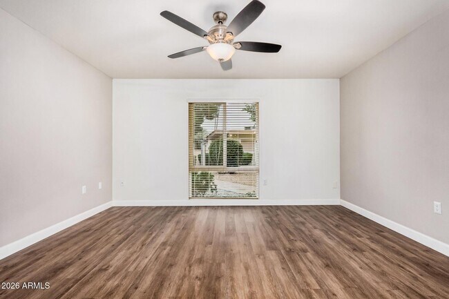 Building Photo - 16635 N 103rd Ave