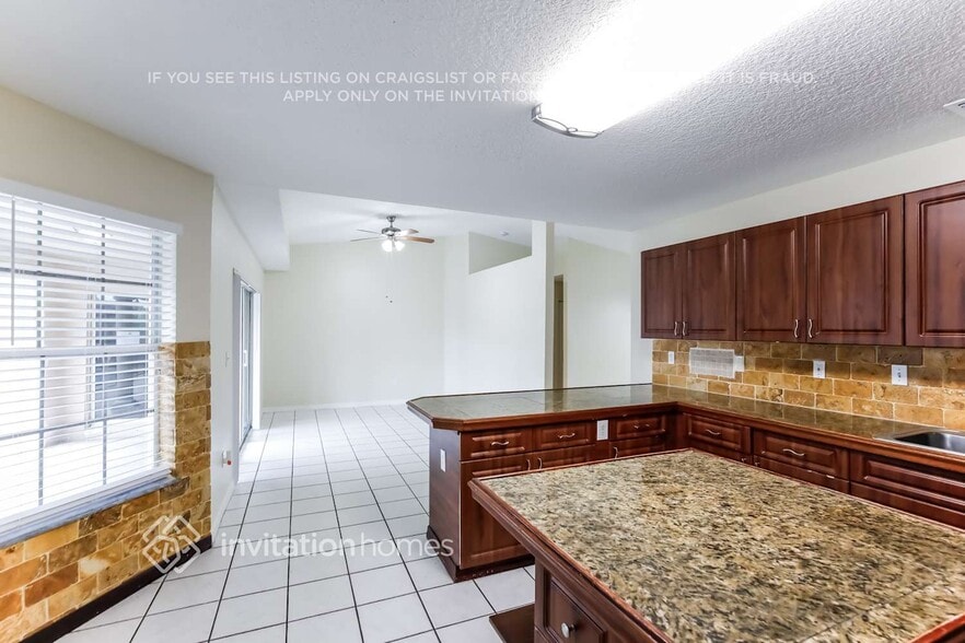 Building Photo - 17111 SW 153rd Pl