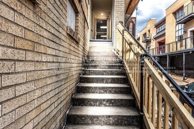 Building Photo - 311 N Eureka Alley