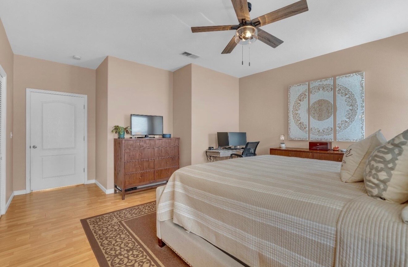 Building Photo - 8639 N Talladega Way