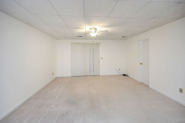 Building Photo - 3914 Doran Rd