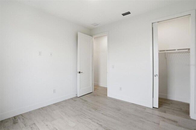 Building Photo - 9402 Arrid Cir