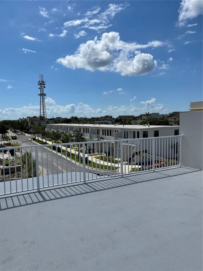 Building Photo - 25822 SW 144th Ct