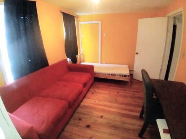 Building Photo - 40 Bristol St