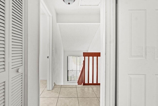 Building Photo - 9308 Ketay Cir