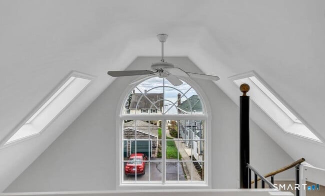 Building Photo - 90 Beckett Ave