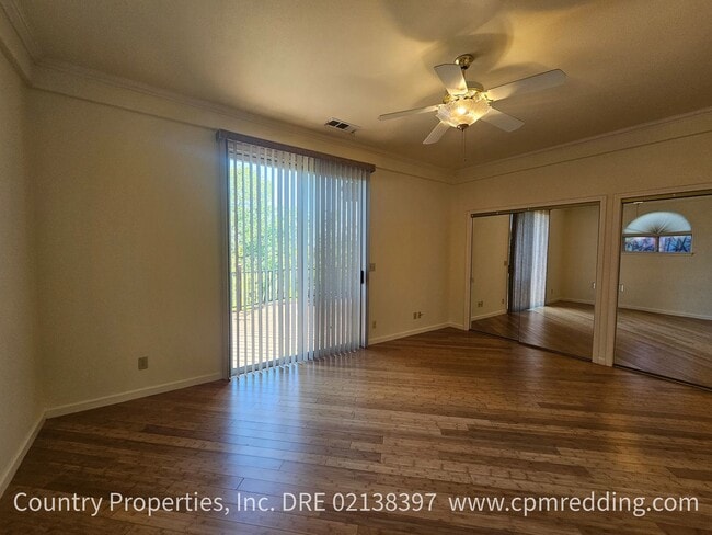 Building Photo - 1225 River Ridge Dr