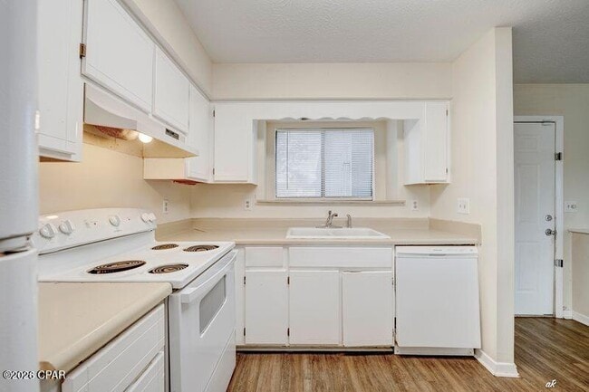 Building Photo - 306 Sukoshi Dr