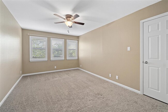 Building Photo - 3845 Ranch Rd 2222