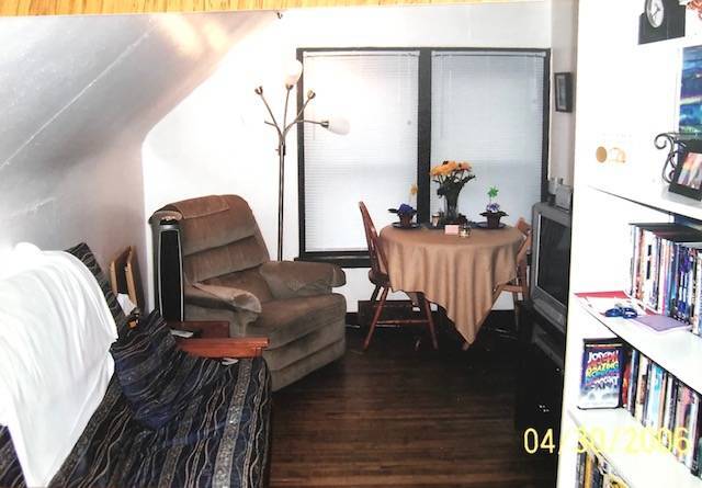 Building Photo - 3226 Milwaukee St