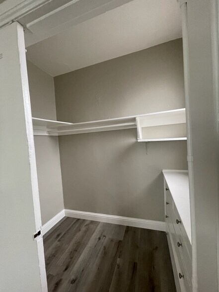 Building Photo - 2624 Foothill Blvd