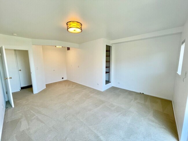 Building Photo - Contemporary, Stunning 3BR/2.5BA Noe Valley Home w/Tranquil Garden! PROGRESSIVE